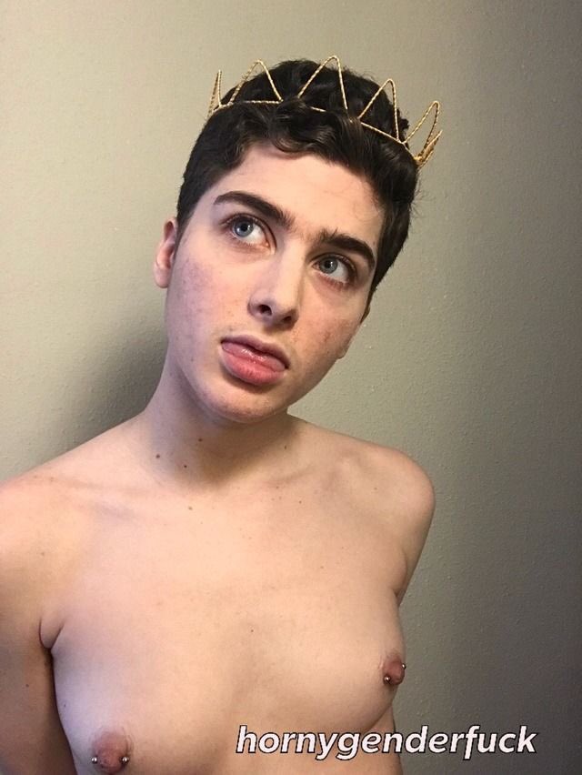 WanderSlutPro's tweet photo. @hornygenderfuck is Mr. WanderSlut β¨β¨β¨ add #wanderslutpro on #Snapchat to watch him tease tomorrow https://t.co/oqg818dbzG