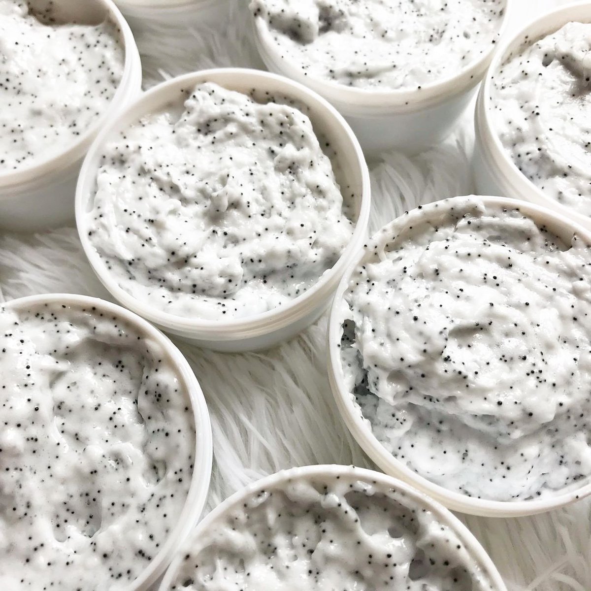 SampleRoomPH's tweet photo. Check out the goodness of these organic ingredients by trying out Vodka & Lime Crush Face Scrub from Rraw PH to reveal your naturally beautiful glow underneath! Liked your sample? Support local & avail this cruelty-free product at https://t.co/29B6cie0OX! #RrawPH #SampleRoomPH https://t.co/A6uZvtYdVn