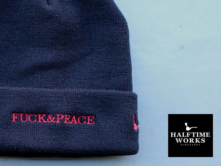 amazingstore's tweet photo. ブログを更新しました。
明日発売の"FUCK&PEACE TVコラボビーニー"
https://t.co/UN1C3MB6Ae
#fuckandpeaceTV #king104 #michino #halftimeworks https://t.co/dSe16nzd7i