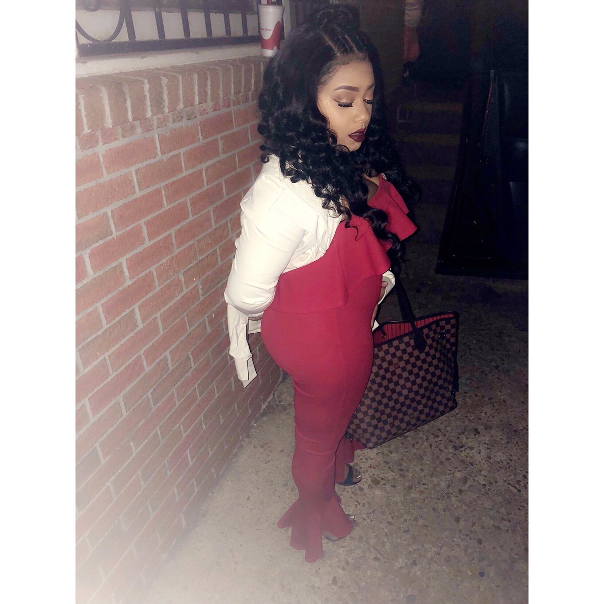queenjayyyyyy's tweet photo. sometimes you need your ego, gotta remind these fools💋 https://t.co/bwcR2gZvQ5
