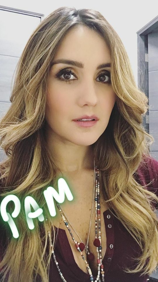 Voy extrañar tanto la Miss Pam 💔😭 <a href="/MuyPadresTV/">Muy Padres</a> <a href="/DulceMaria/">Dulce Maria</a>  #MuyPadresTV