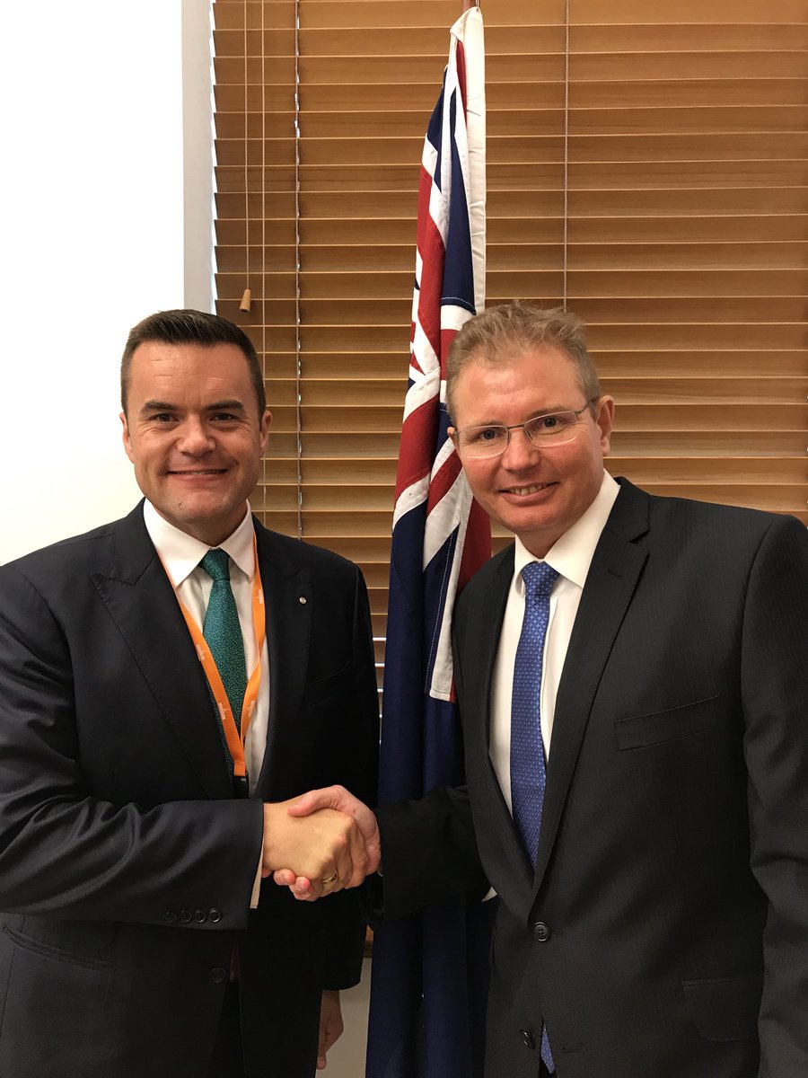 AndrewConwayCEO's tweet image. Great to discuss @ipaaccountants and @DeakinBusiness #smallbiz White Paper with @LaundyCraigMP working to drive even better policy outcomes