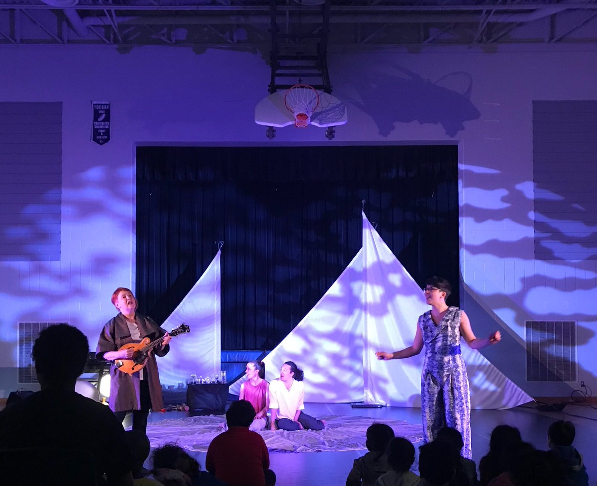 TDSB_Arts's tweet photo. Student engagement at Scarborough Village PS with @TheatreDirectCa #FlyingHearts #tdsb https://t.co/YmyD1dNMin