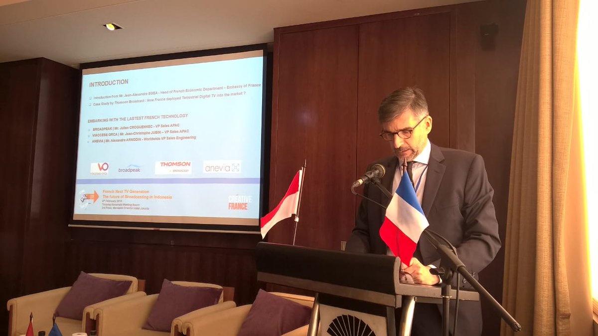 BF_Indonesie's tweet photo. Speech from Bapak Benyamin Sura, S.E, M.M, Director of Broadband Development KEMKOMINFO, and Mr. Jean-Alexandre EGEA, Economic Attaché Embassy of France on French Next TV Generation : The Future of Broadcasting in Indonesia @JCBerthonnet @kemkominfo #businessfrance #mobileOTT https://t.co/pxSZ2I5qu5