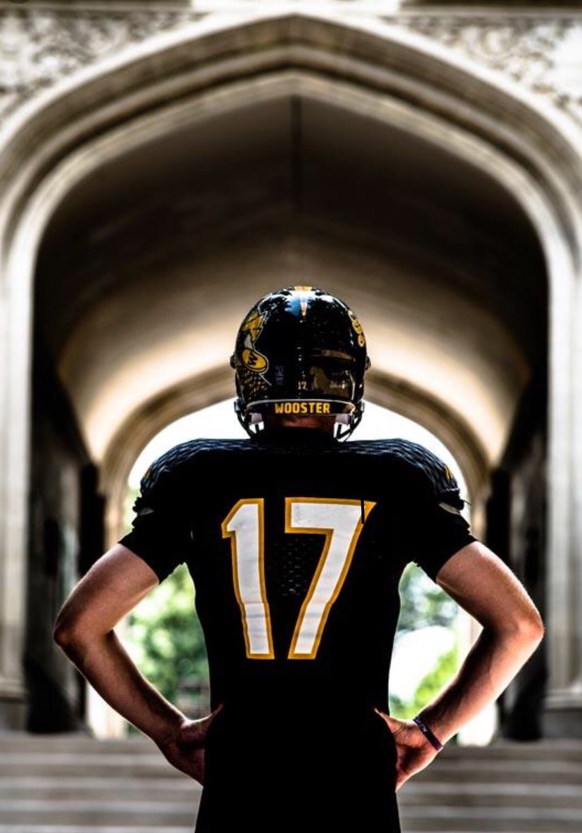 ChandlerJSorens's tweet photo. Grateful to have received an offer to play football at the College of Wooster!🏈 https://t.co/Sa8IiihIpQ