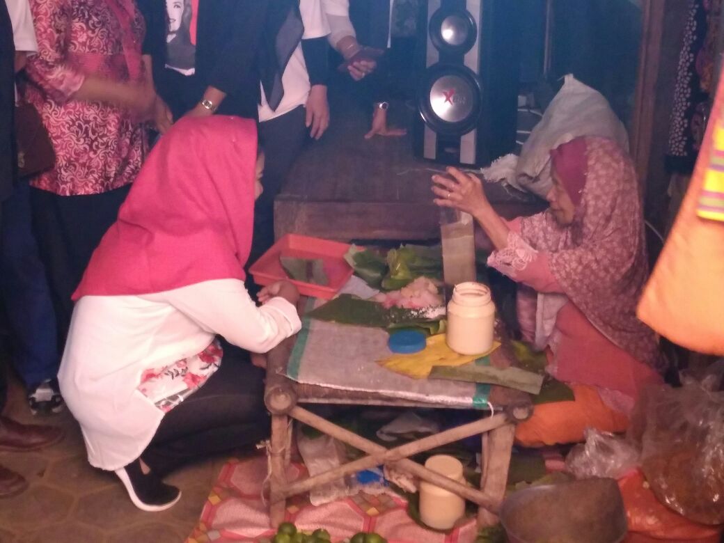Hamdan68361040's tweet photo. Begitu sederhana dan merakyat
@shofamubarok1
#GusTiJaTim https://t.co/zG9Zrc3QoS