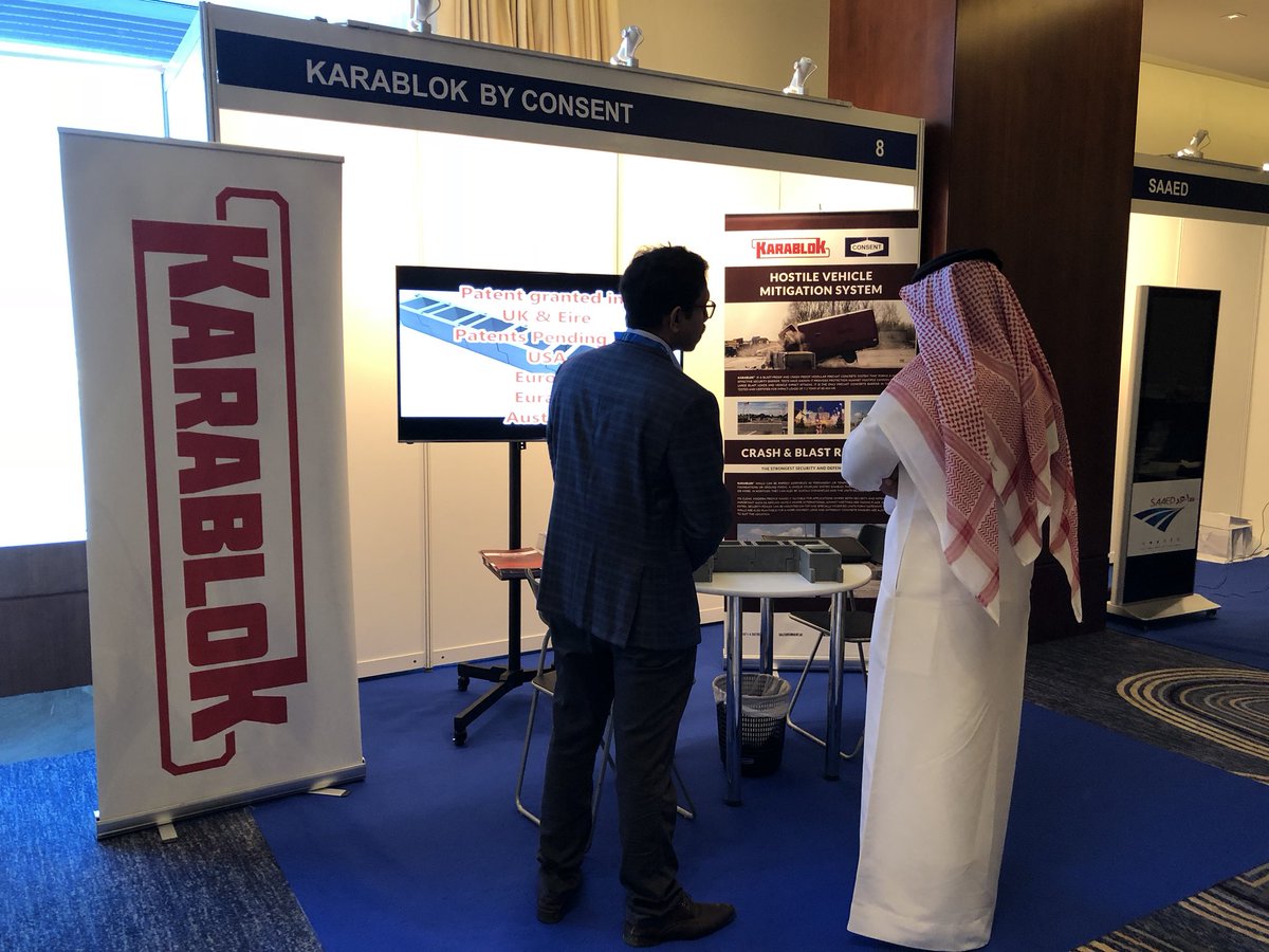 Early morning interest in #KarabloK at the MOI Innovation Summit in Abu Dhabi. Looking forward to another busy day like yesterday!
#KarabloK #antiterroristbarrier #barrierssavelives #protectpublicspaces