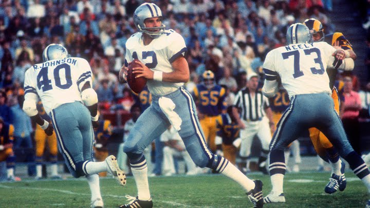 Happy Birthday to member and legend Roger Staubach! Born on this day in 1942. 
