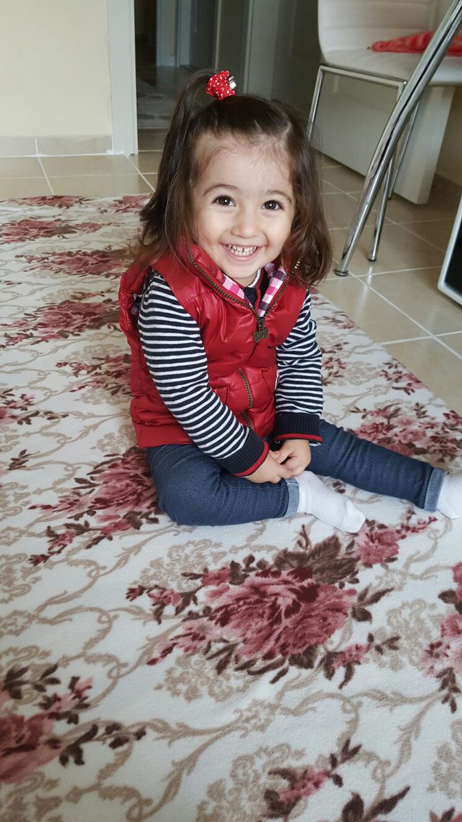 FSanarr's tweet photo. Ordu da dün Melek'in babası S.A. ve  annesi D.A. gözaltına alındı.

Melek annesiz ilk gecesini çocuk esirgeme kurumunda geçirdi.
Bebeklerin ve çocukların yeri cezaevi olmamalı !

 Lütfen yardımcı olur musunuz?
@ceyhunirgil
@gamzeilgezdi
@velisacilik  https://t.co/MjjGitv8rP
