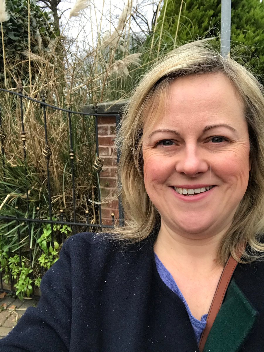 Non-working day walking back from school run for this teacher, mum and VOTING woman! <a href="/bbcradiomanc/">BBC Manchester</a> #suffcity