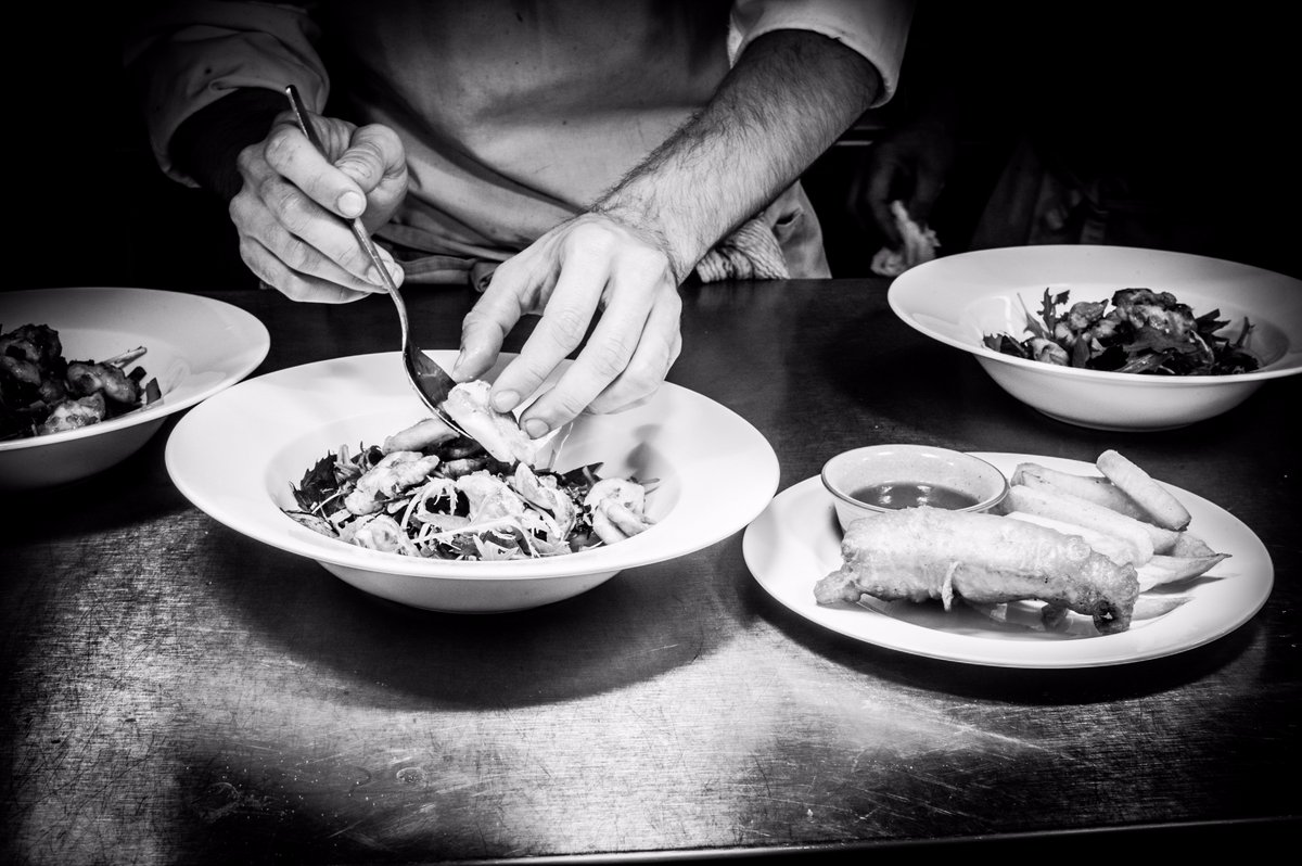 Our new February lunch, dinner and dessert menus are up! 📜🍴
All dishes homemade using locally sourced produce.
View them here: crownandgarter.co.uk/restaurant/