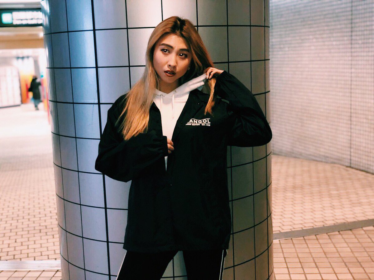 MUDILAF_JP's tweet photo. MUDILAF✖️KANGOL

✔️KANGOL COACH JACKET
¥8,990+tax 
(blk/bld/blu) https://t.co/B6qSsyXtNM