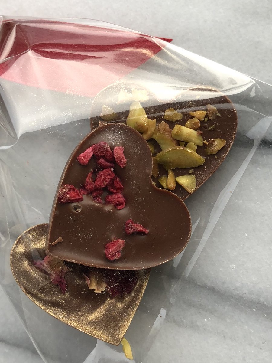 CocoaCheeniSB's tweet photo. With Valentines just a week away, we are giving a little extra love with every purchase of our Brigadeiro or Guimauve boxes.

Pre-order your boxes by Sunday 10th February and have it delivered to your door for valentines ❤️
#love #ValentinesTreats #ChocolateLover https://t.co/PGzFthUia1