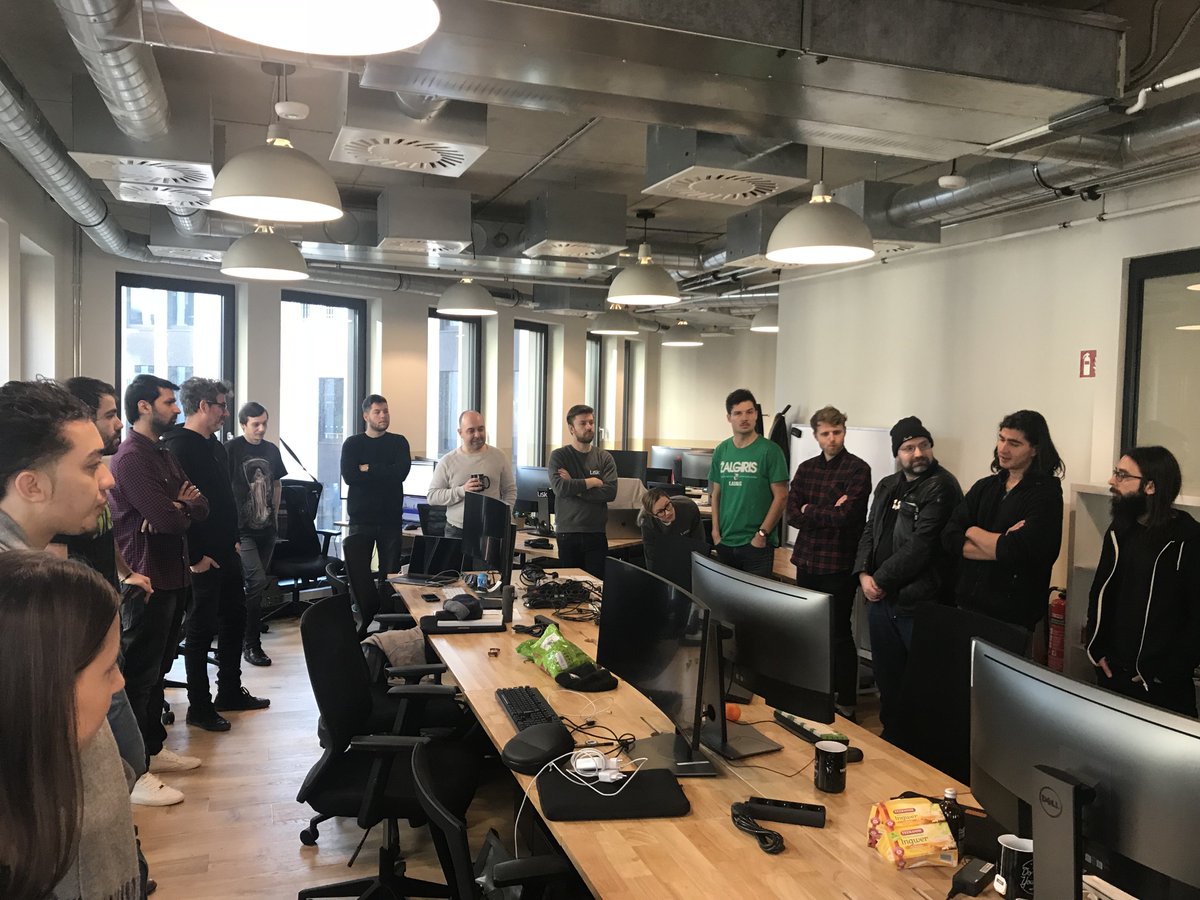 Lisk's tweet photo. With the ever expanding #Lisk team, our daily stand-ups are more packed than ever. 👨‍👩‍👧‍👦 https://t.co/C72BeghkS3