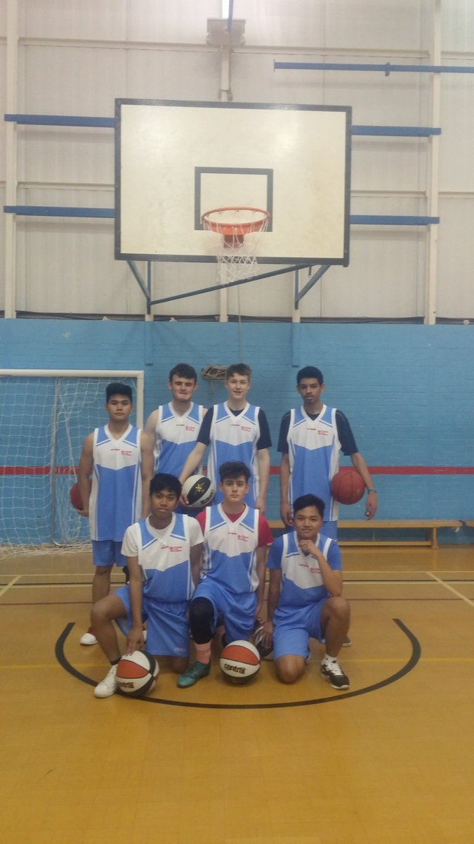 StrodeSport's tweet photo. 🏀Team Photo from last week's game against @YC_Sport #StrodeSport #Basketball #Sport4All #BlueArmy https://t.co/BEJZVLDBri