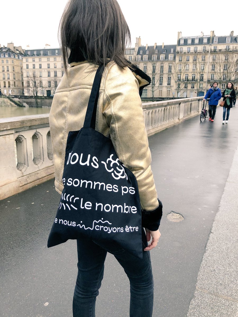Et maintenant l’esprit #NOUSNESOMMESPAS peut se répandre dans la cité...
Merci à tous pour votre participation à l’événement qui a relié les #arts et les #sciences le week-end dernier.
