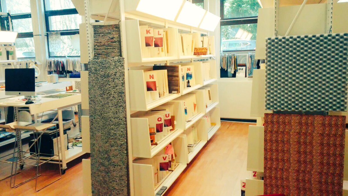 fpcatarroja's tweet photo. #MIMWOOD Bruselas. @fpcatarroja participa en la elaboración de una base de datos de materiales para la #FP de Madera y Mueble @profemadera https://t.co/nyvR38lfyg