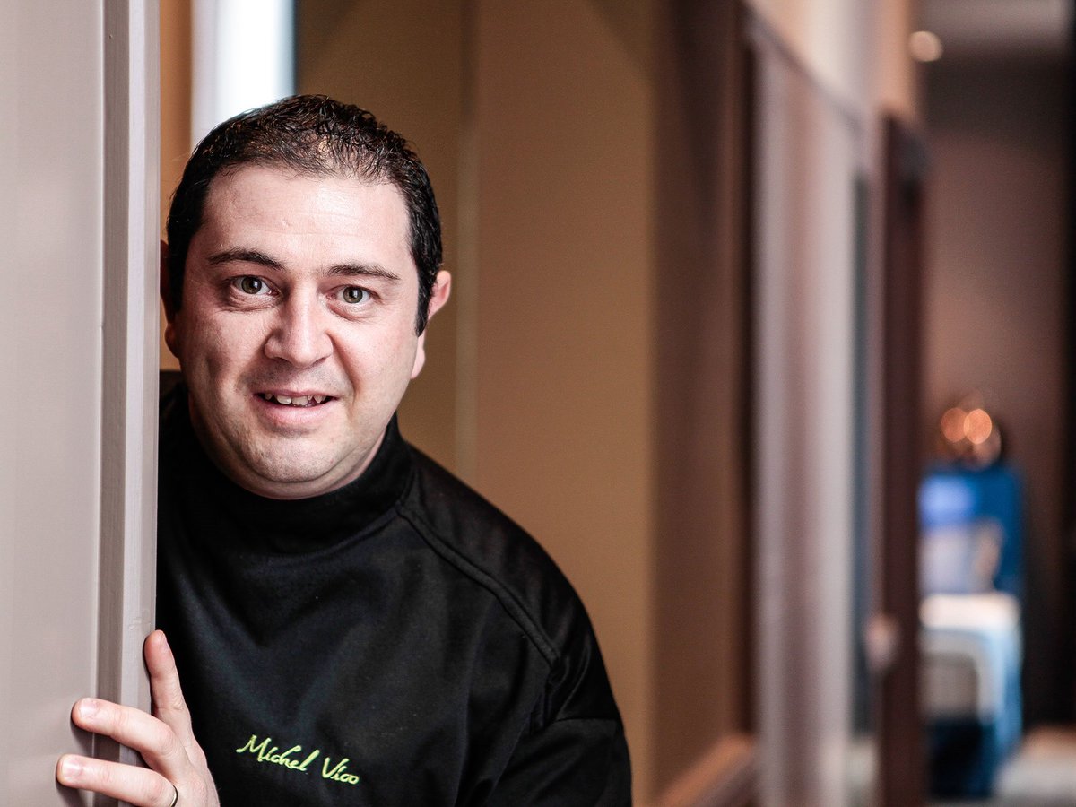 Onthemoon félicite le chef Michel Vico du <a href="/LeStelsia/">Le Stelsia</a> ; récompensé par une étoile au guide Michelin #GuideMichelin2018 #gastronomie