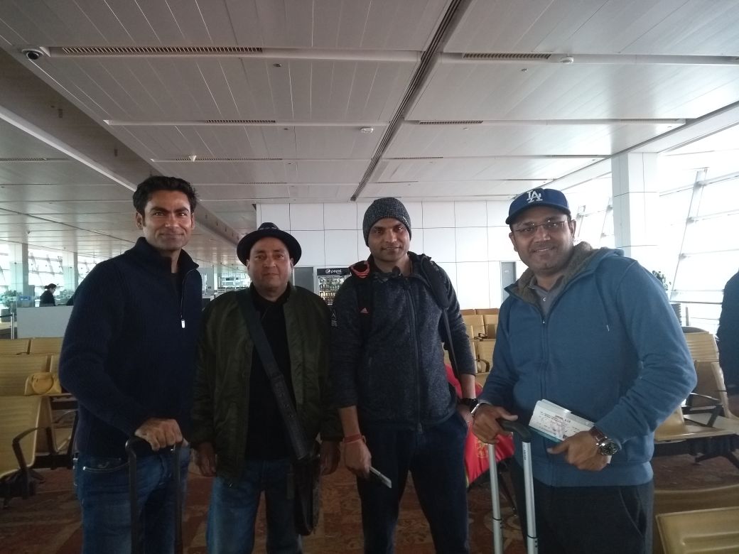 Look who's on their way to Switzerland!
How are you feeling after seeing them together after a long time?
#Cricketstars #Legendaryplayers #Legendaryinnings #Virendersehwag #Mohommadkaif #Jogindersharma #Spiritofcricket #Win #Ball #SwissICEcricket #InSwitzerland #Stmoritz