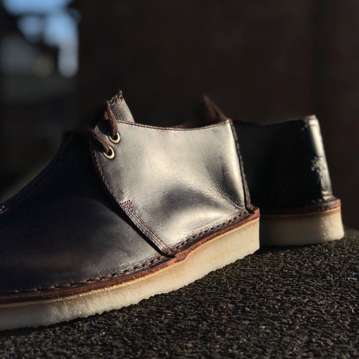 clarks desert trek chestnut