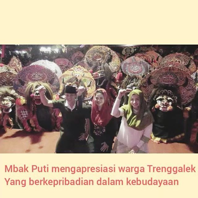 FOLLOW instagram.com/pdipjatim -  Kegembiraan Mbak <a href="/puti_soekarno/">Puti Guntur Soekarno</a> bersama warga trenggalek tadi malam di tengah gempita gelar seni budaya Rampak Barong. . . Nampak mendampingi ketua DPC PDIP Trenggalek <a href="/dodingrahmadi/">Kang Doding</a> dan wabup Trenggalek <a href="/avinml/">backup account</a> bersama… dlvr.it/QFBqn4
