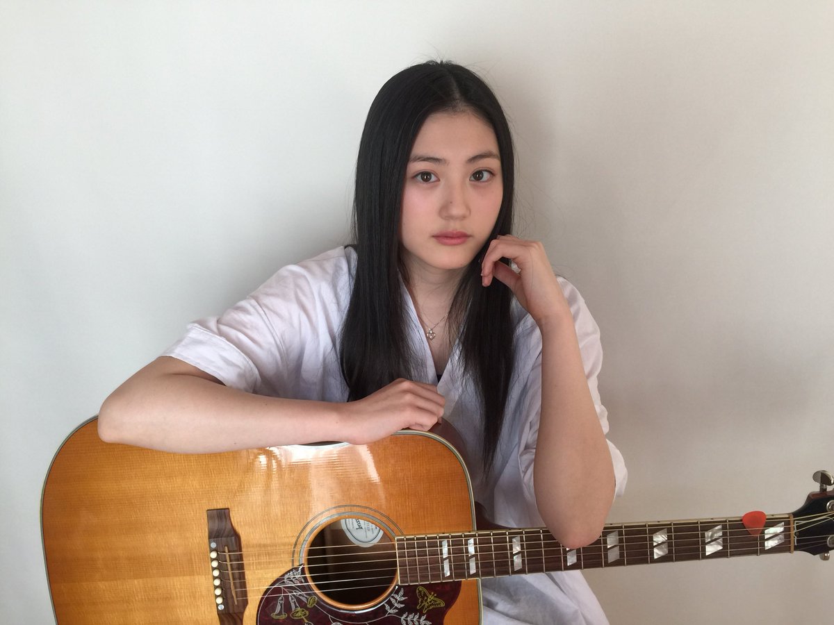 雛吉 桃世 活動休止中 雛桃です Youtube動画up 弾き語り カラノココロ Anly T Co Ugzrbu6znr よろしくお願いします Cover アコギ弾き語り
