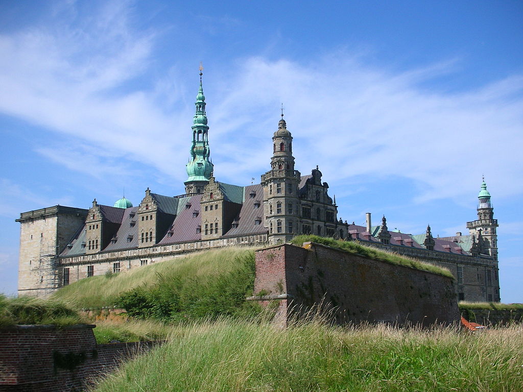 The copper roofing on Kronborg Castle in Denmark was installed in 1585, it survived until 2009. That is 424 years, but a few parts are still intact. Not a bad run for roofing. This castle owe much of its worldwide fame to the play Hamlet.