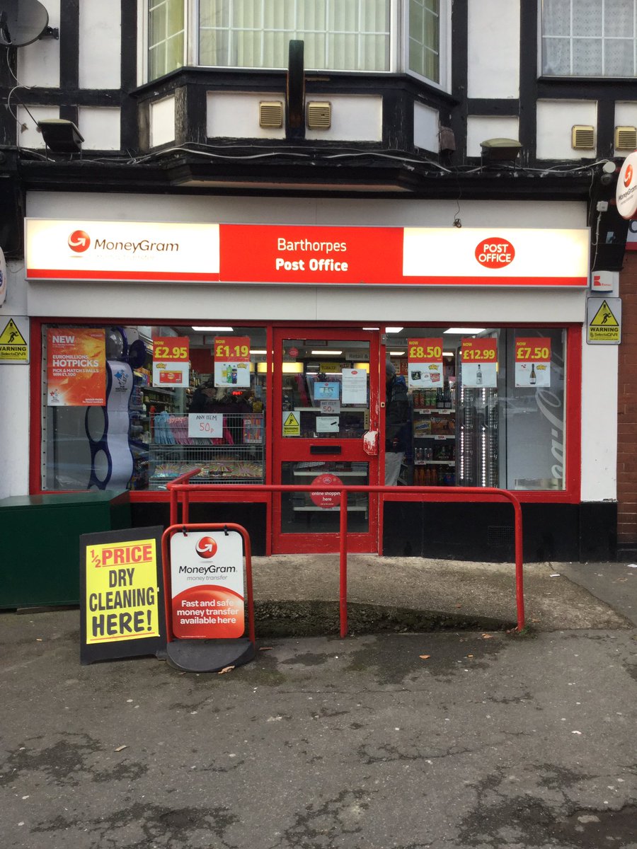 powerforcemcd2's tweet photo. Creating Occasion led retail solutions in store.

Two fantastic @molsoncoors products paired up with a value chocolate gift set for a #ValentinesDay gift for under £5.00.

@Powerforcemcad @PowerforceMCNSM @PowerforceMCFM2 https://t.co/51cdW0TtNk