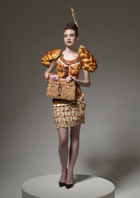 writevent's tweet photo. 🥖 #TueStories [see image]
🥨 #TrickyTues EQUIVOCAL
🍞 #TuesLine CONFIDENCE
🥖 #BookishTues SPLENDOR
🥐 #Btr2sDay PAGE 2, 6, OR 26
🍞 #FoodParty JUGGLE/BALANCE
🥖 #TuesTropes VOYAGE AND RETURN
🥨 #TuesTell [game ended] 😭 https://t.co/sPrb6cmWh0