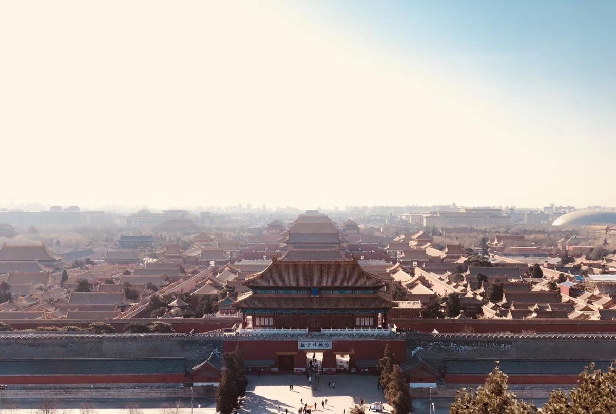 YueChengTech's tweet image. What&apos;s the best way to celebrate Chinese New Year? Of course with an IMMERSIVE experience into the ancient Beijing history!
Happy Chinese New Year from all YCT team!
#forbiddencity #jingshanpark #Beijing #immersiveexperience