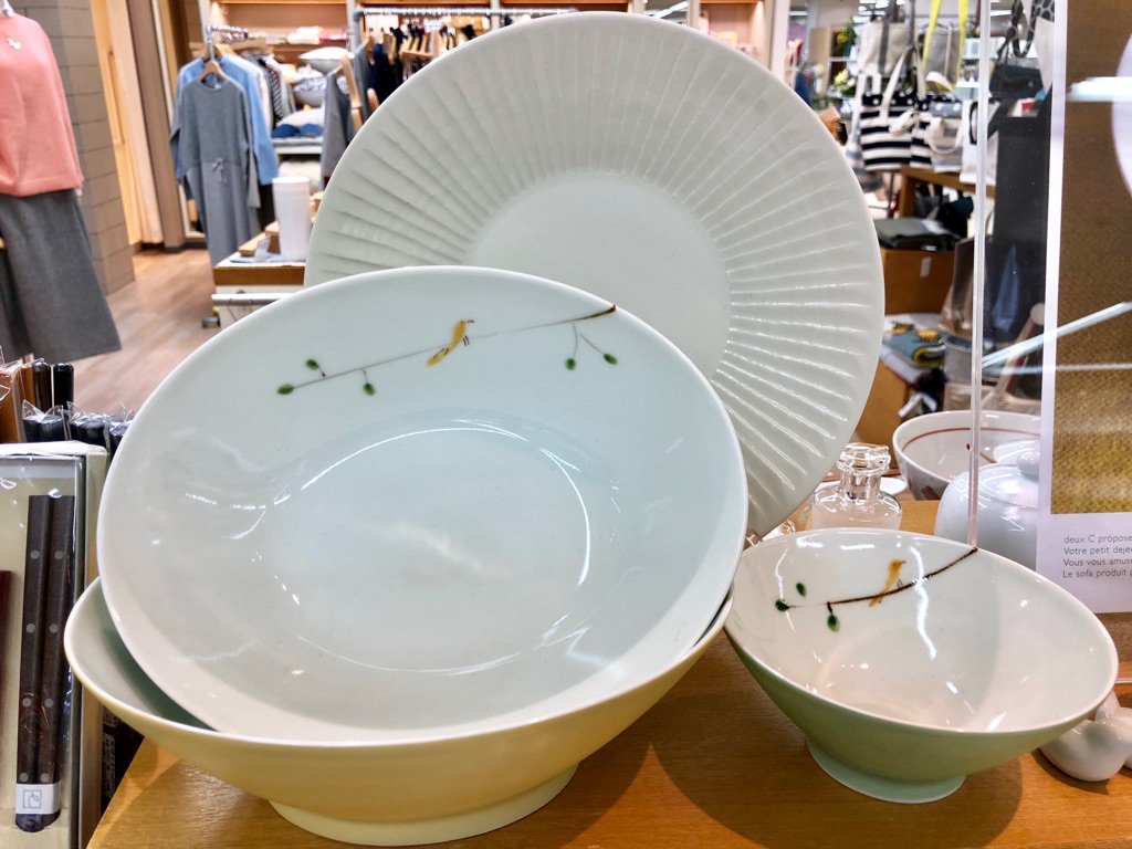 小田急百貨店 町田店【公式】 on Twitter: "春のあたたかな風を食卓に届けてくれそうな、ふんわり優しい雰囲気のテーブルウェアを見つけ ...