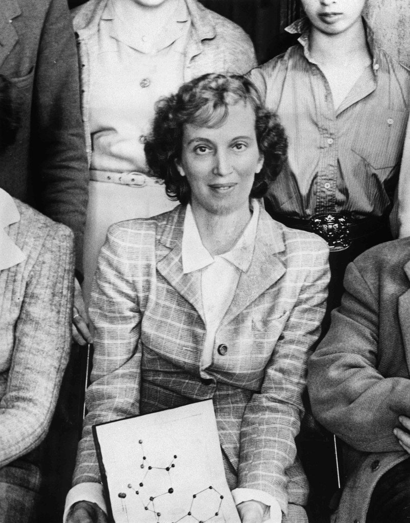 #OnThisDay in 1918, women aged 30+ were given the right to vote for the first time. To celebrate, we're sharing stories of inspirational women in STEM 💪 First up: Dorothy Hodgkin, Britain’s first female winner of a Nobel science prize bit.ly/2s5SQBO