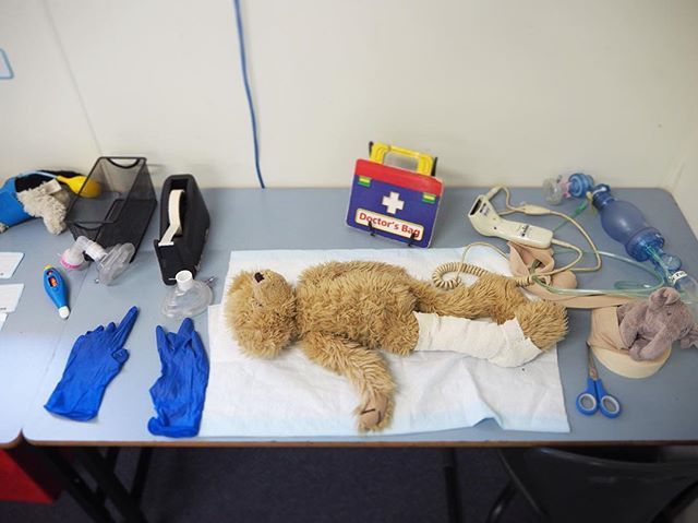 Learn_with_Play's tweet photo. Toy Hospital opens for my class next week... which is good because Teddy here really needs some attention stat. #kids #playmatters #teacher #classroom #iteachprep #aussieteachertribe #melbourneteachers #teachersofinstagram #teachersfollowteachers https://t.co/IPTmv915aD https://t.co/KJpXUzy5XM