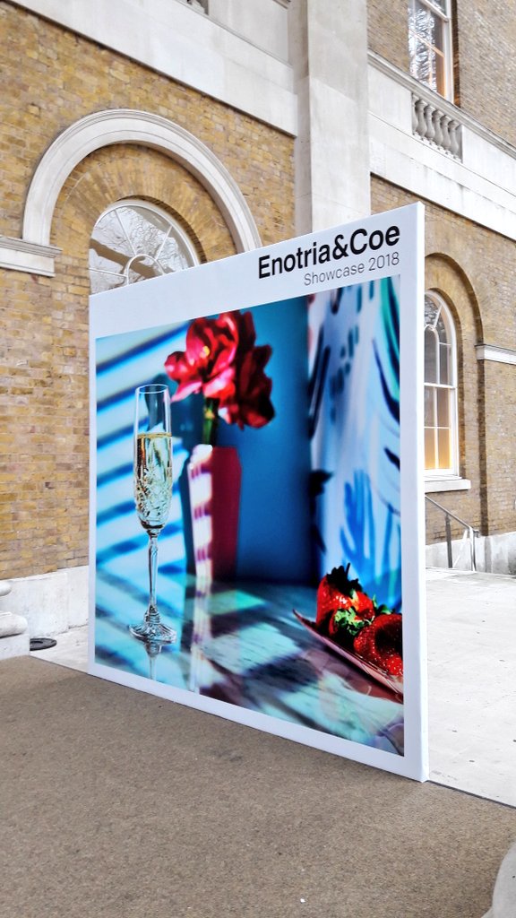 EnotriaCoe's tweet photo. And so it begins...#ECShowcase https://t.co/wDy7DaRkMU