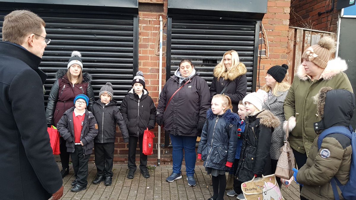 andy4wm's tweet image. One way to reduce congestion is encouraging walking, particularly too and from school. I am working with @livingstreets on this and today I am at Glebefields Primary in #tipton to find out what progress is being made. Find out more about Living Streets: livingstreets.org.uk