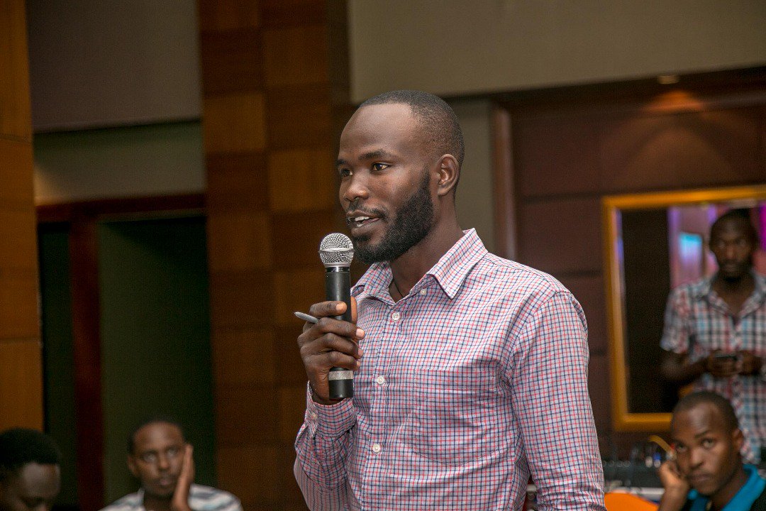 reachahand's tweet photo. @genius_47, a peer educator from #PEA2016 was keen note that every young person has a dream deep inside. Now each of us, nurturing that dream is our role to play #LiveYourDreamUG https://t.co/Izvt2vftwa