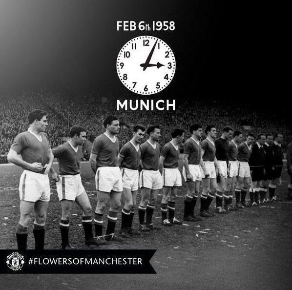 MrDtAFC's tweet photo. It’s days like this when rivalries are put to one side, RIP to all those that tragically lost their lives in 1958 #FlowersOfManchester https://t.co/YgKZL0AFgJ