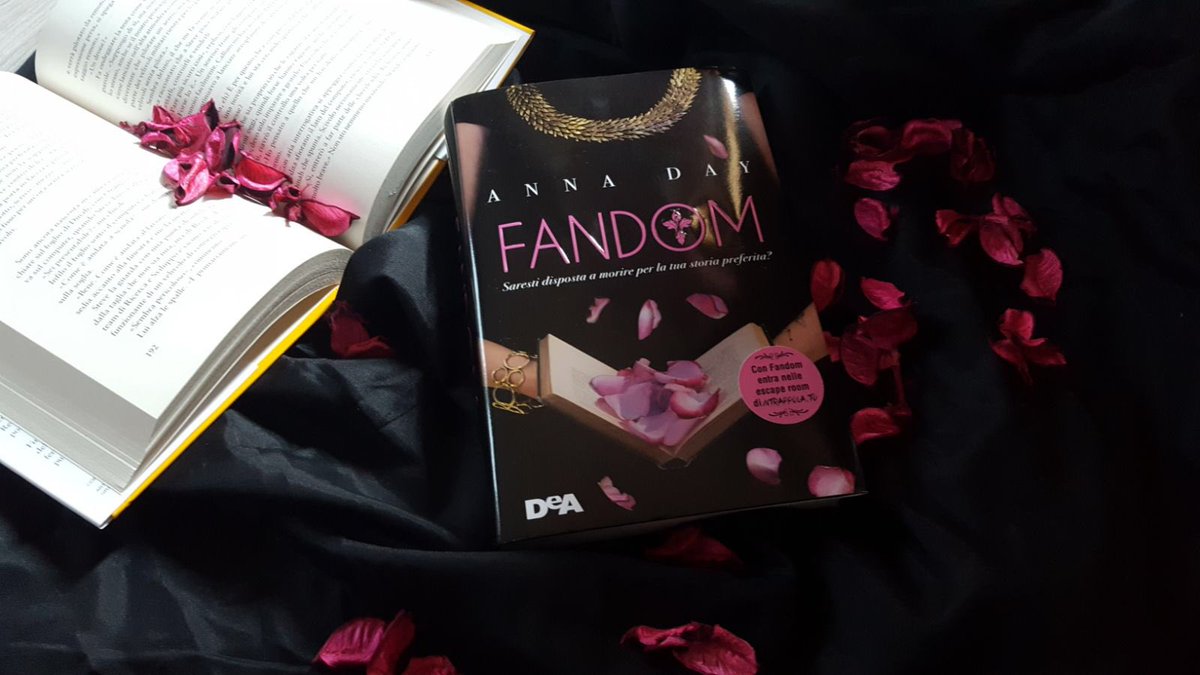 ColoreLibri's tweet image. Sul blog la recensione di Fandom di @annadayauthor edito @DeAYoungAdult ilcoloredeilibri.blogspot.be/2018/02/review…