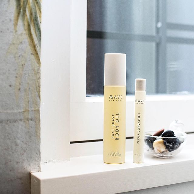 MAVENewYork's tweet photo. FLEUR CARDAMOM: The truly unique scent with an indefinable aura, something poised between memory and expectation. MAVE founder Marisa Newman was inspired to create Fleur Cardamom by her love of hand-crafted, artisanal teas, one of her favorite daily ritu… https://t.co/Yko0MCXf55 https://t.co/vnxpWBWWJ3