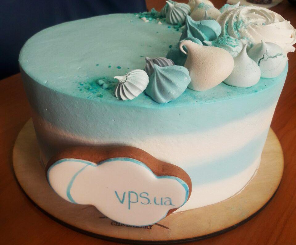 vps_ua's tweet photo. Сегодня у нас день рождения! Пока мы отмечаем с этим чудесным тортом,  хотим сказать спасибо вам - нашим любимым клиентам - за то, что вы с  нами! Верим и делаем всё для того, чтобы новый год жизни проекта https://t.co/mbkdWpJr3j  был ещё круче! https://t.co/cXMEL3lxrI