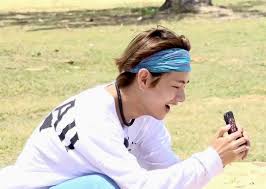 PARK_MAKI's tweet photo. TAEHYUNG DAY
#iHeartAwards #BestFanArmy #BTSARMY @BTS_twt
Bom dia...fiquem com as fotos desse anjo que eu amo muito
#1HOPE https://t.co/RPUZd9M4j6