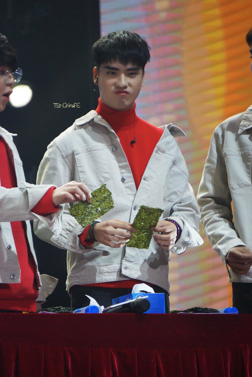 TEe_ChinaFC's tweet photo. 20180206
广州FM

🙁☹️😟😣😖

📷：Octoberlayx
retouch：Ruby

@Tee_Jaruji 
#อะไรอะไรก็ตี๋ 
#teethanapon
#SBFIVE https://t.co/0xcVMEHfNn