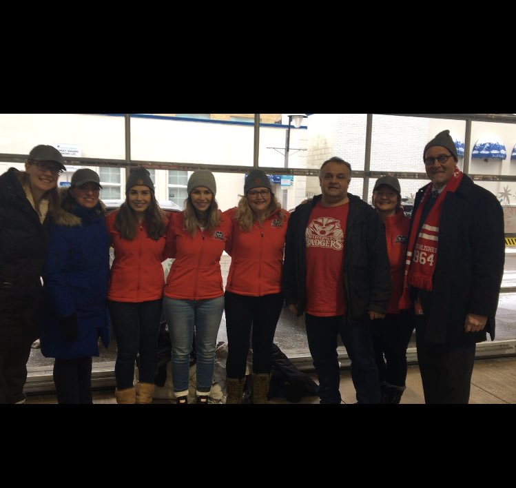 ohksmith's tweet photo. Good way to start the day in support of @communitycarest with members of the Brock community! #raisetheroof #toquetuesday #breakfastisthemostimportantmealoftheday #mmmpancakes https://t.co/PPZo6we8b4