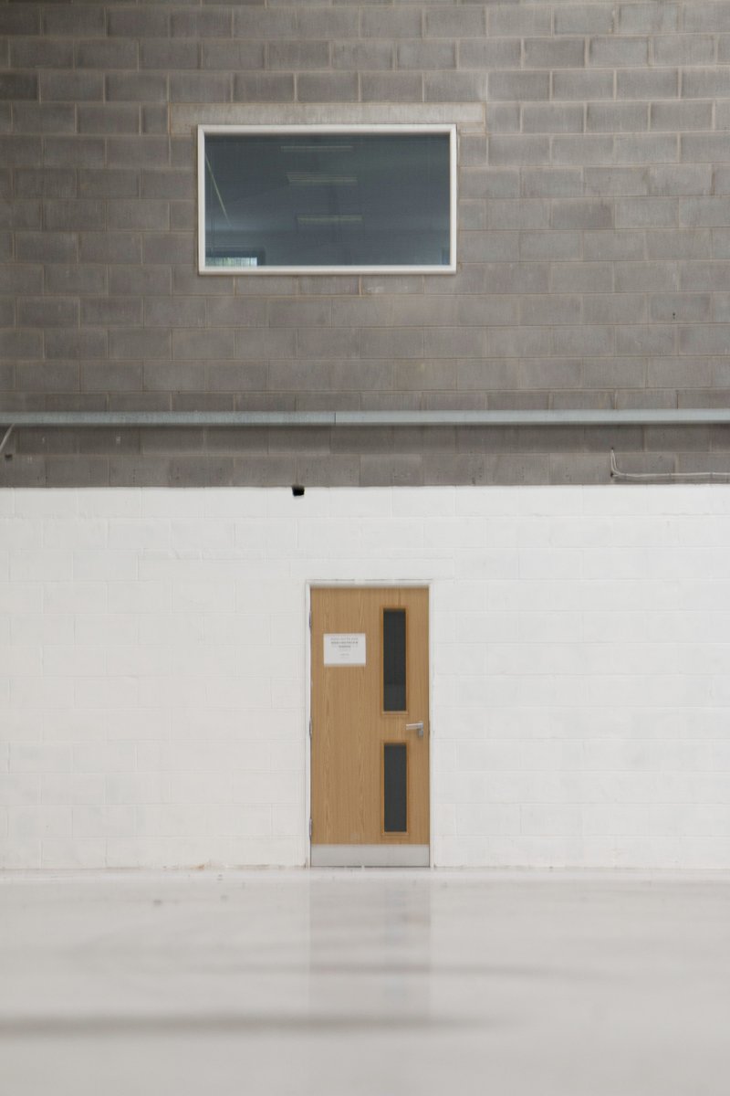 EastStreetArts's tweet photo. We have loads of #tempspaces available all across the UK. Keep your eyes peeled on Our Opportunities page for updates :)
https://t.co/lyWrLQONtq https://t.co/cexerzeAOo