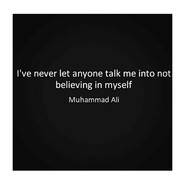 ChangeThePlay's tweet image. Wise words from the GOAT himself! | “I’ve never let anyone talk me into not believeing in myself” - Muhammad Ali
.
#Tag someone who needs this motivation! ift.tt/2FQzMcv