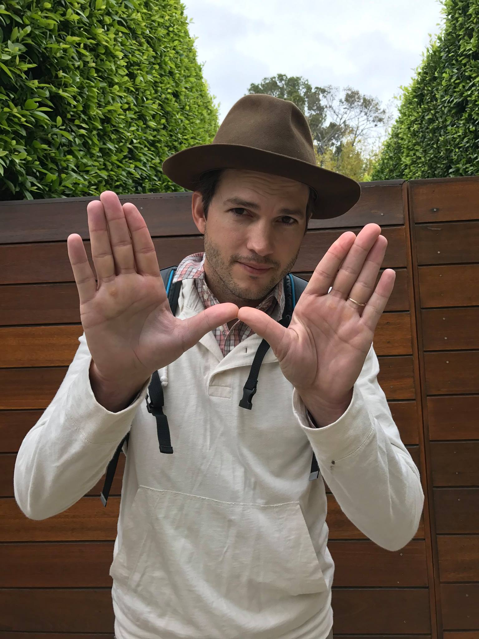 Happy 40th birthday to Ashton Kutcher! 
