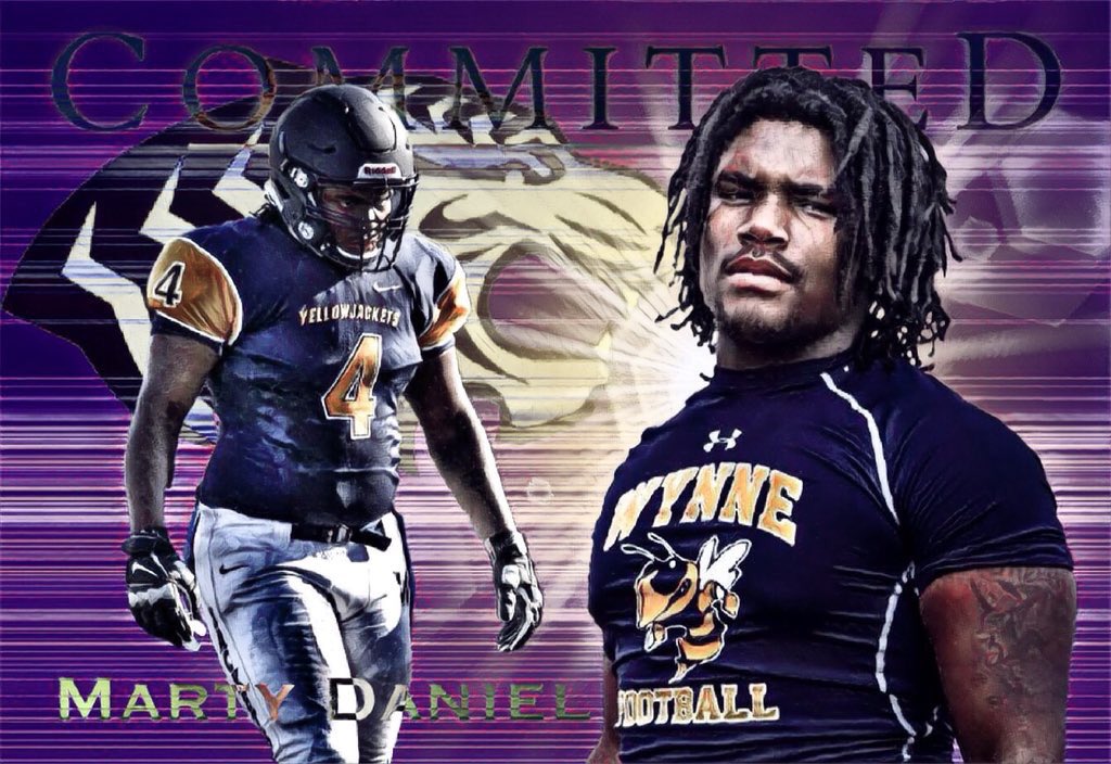 Marty__4's tweet photo. HOME Is Where The HEART Is💜#FinishEmpty🖤#Tigerfamily’22 @RoyThompsonFB https://t.co/vvfw4VixmT