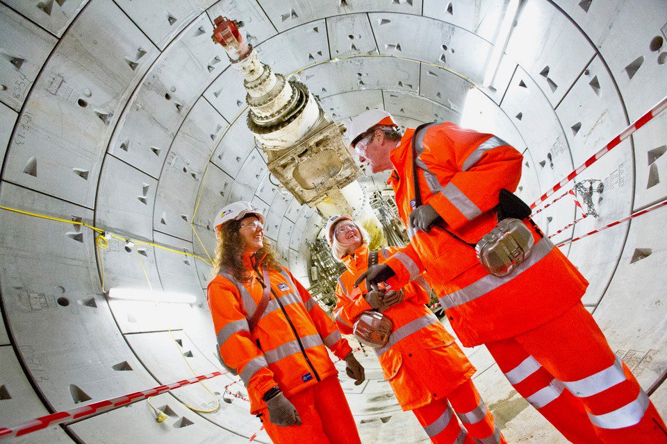 Great work deserves recognition! Nominate people or projects for the 2018 #ICEawards ice.org.uk/careers-and-tr…