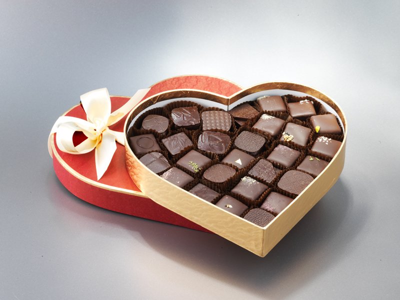 Win a box of our Couture Chocolates for Valentine's Day.💘 Simply Re-Tweet &amp; Follow for a chance to win.😀