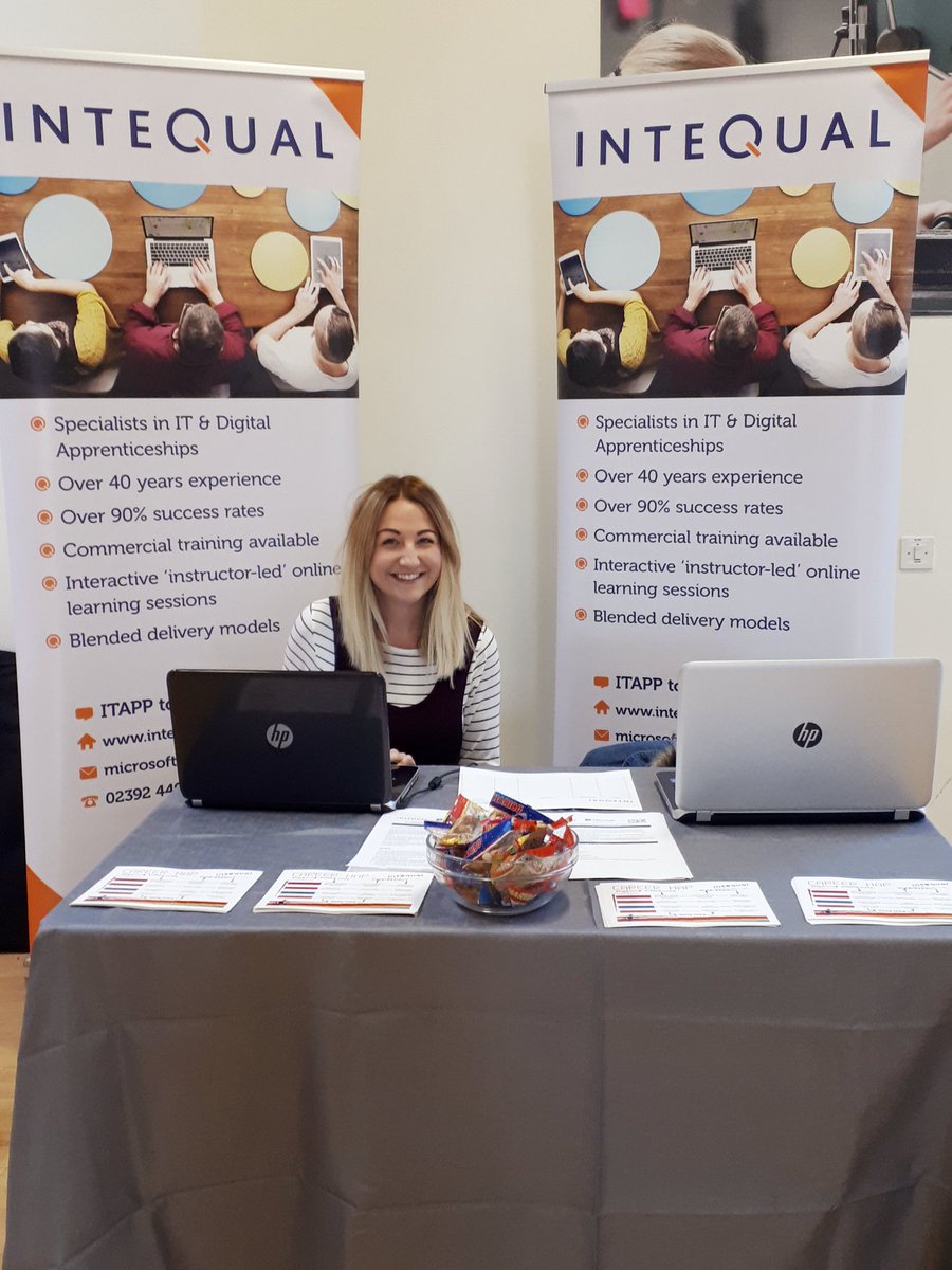 Jodie_Intequal's tweet photo. We are here at @TomlinscoteSch for @Tomlinscareers #careersinsightday, chatting with students about IT and Digital jobs... Come and see @IntequalLTD to find out more! 👋 #CiD2018 https://t.co/EviBEsBLd8